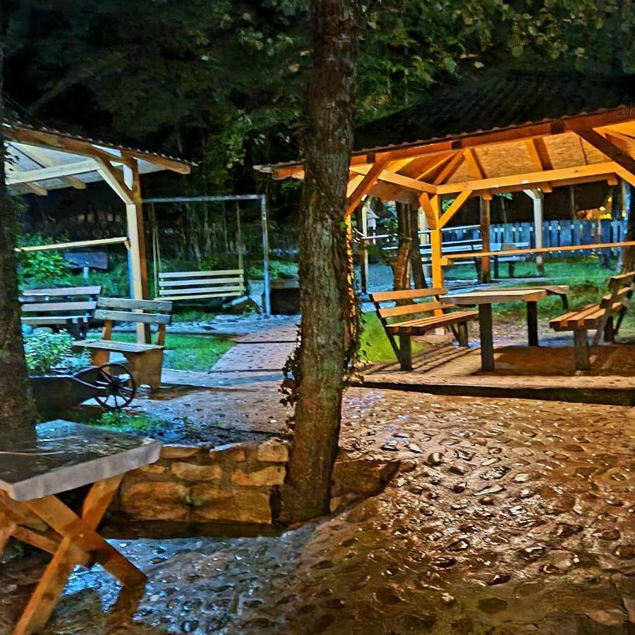 维特兹Etno Selo Bistrovo公寓 外观 照片